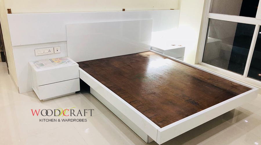 Wooden Cot